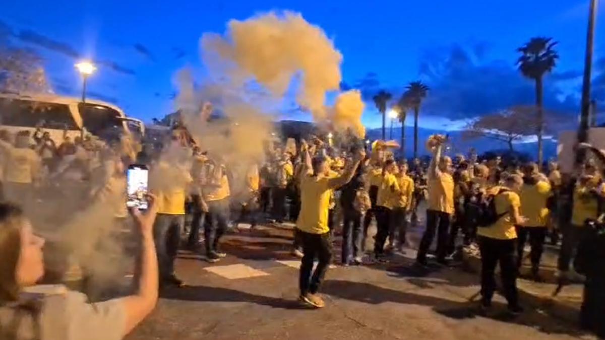 La marea amarilla recibe al Granca antes del partido de Copa del Rey en Málaga