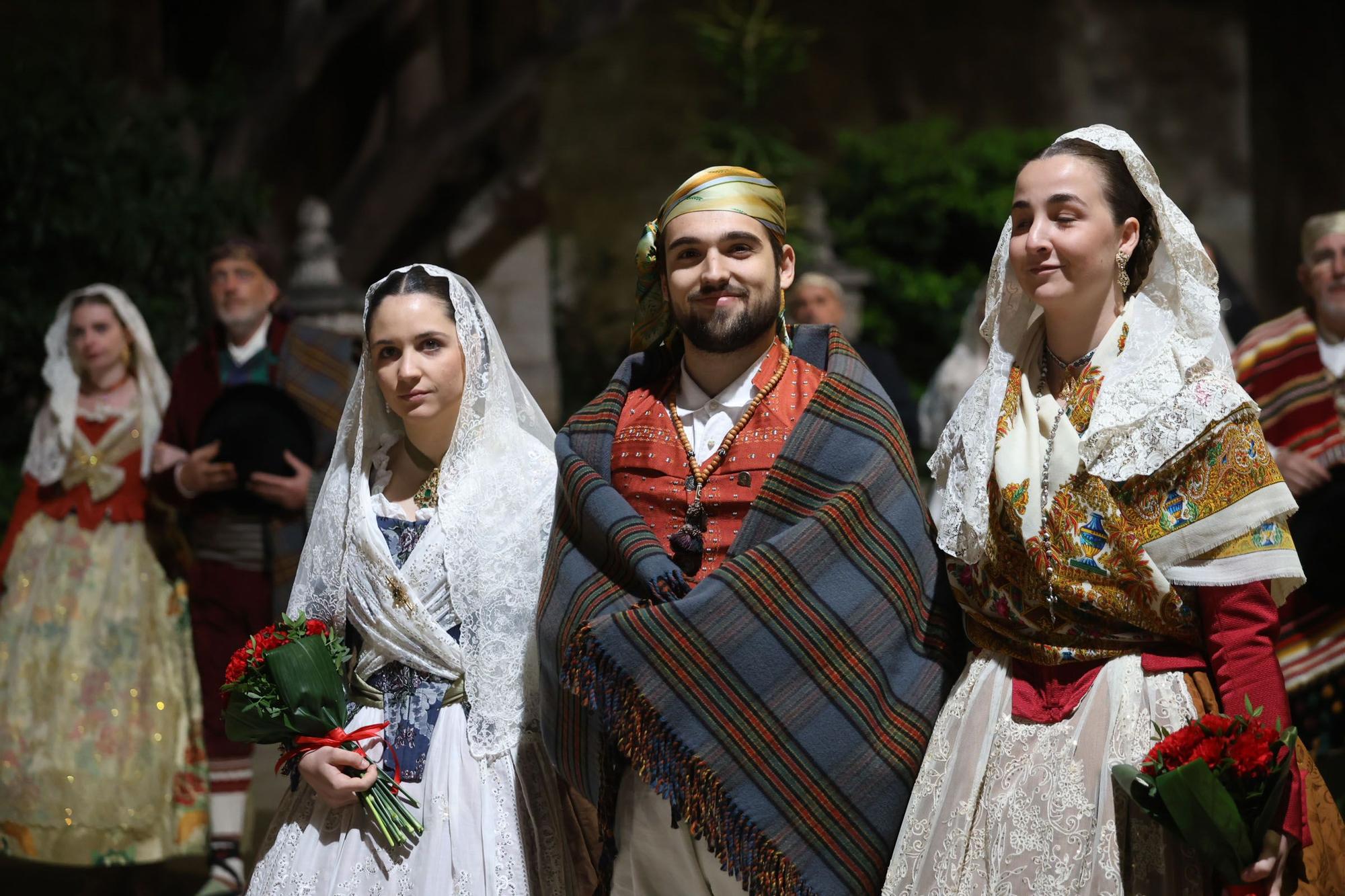 Búscate en el segundo día de la Ofrenda en la calle San Vicente entre las 20 y las 21 horas