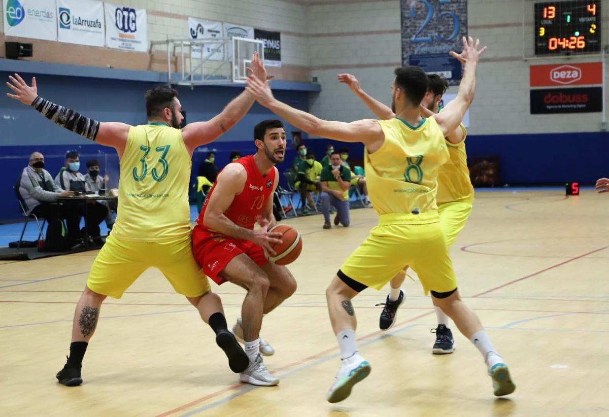 El Folder Maristas se gusta ante el Linares