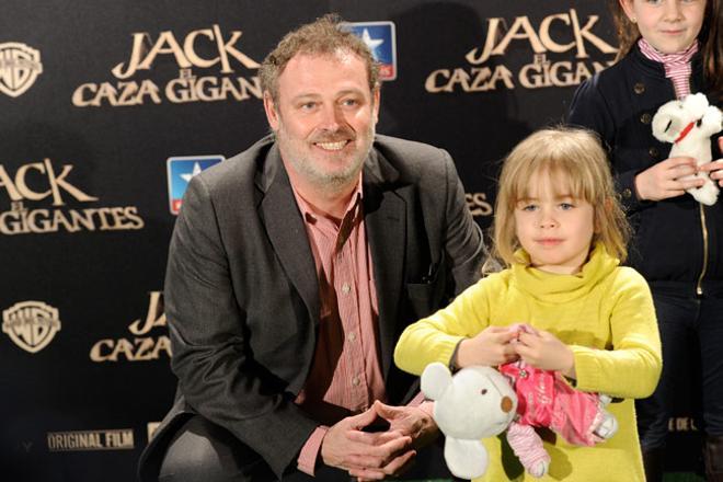 Pablo Carbonell y su hija pequeña, Mafalda