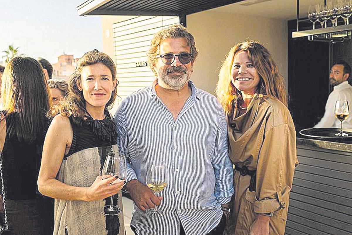 Beatriz Enseñat, Juan Nadal Jr. y Elena García Ruiz.