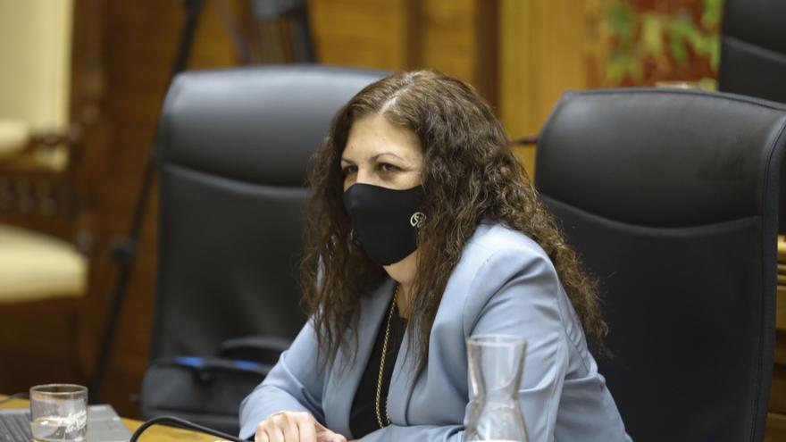 La oposición solo logra incorporar cinco ajustes por 116.000 euros al presupuesto