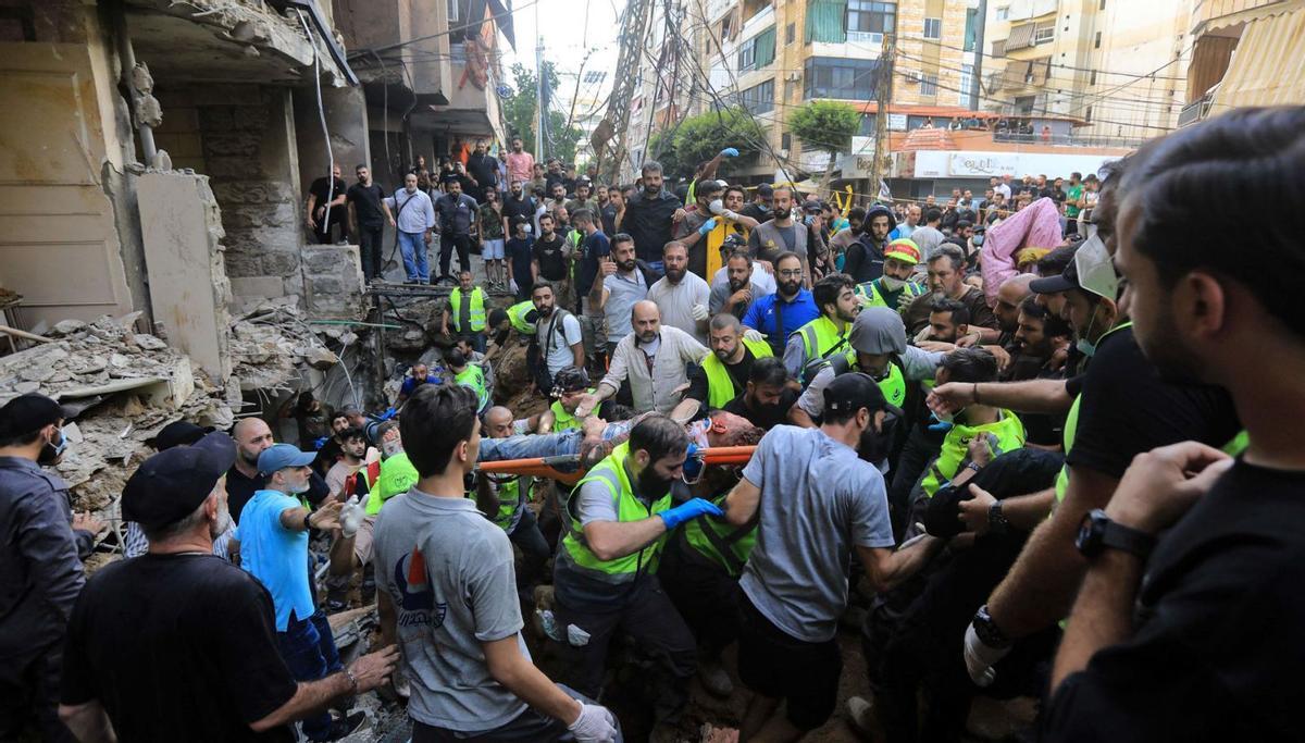 Israel bombardeja Beirut i causa almenys 12 morts en l’ofensiva contra Hezbol·là