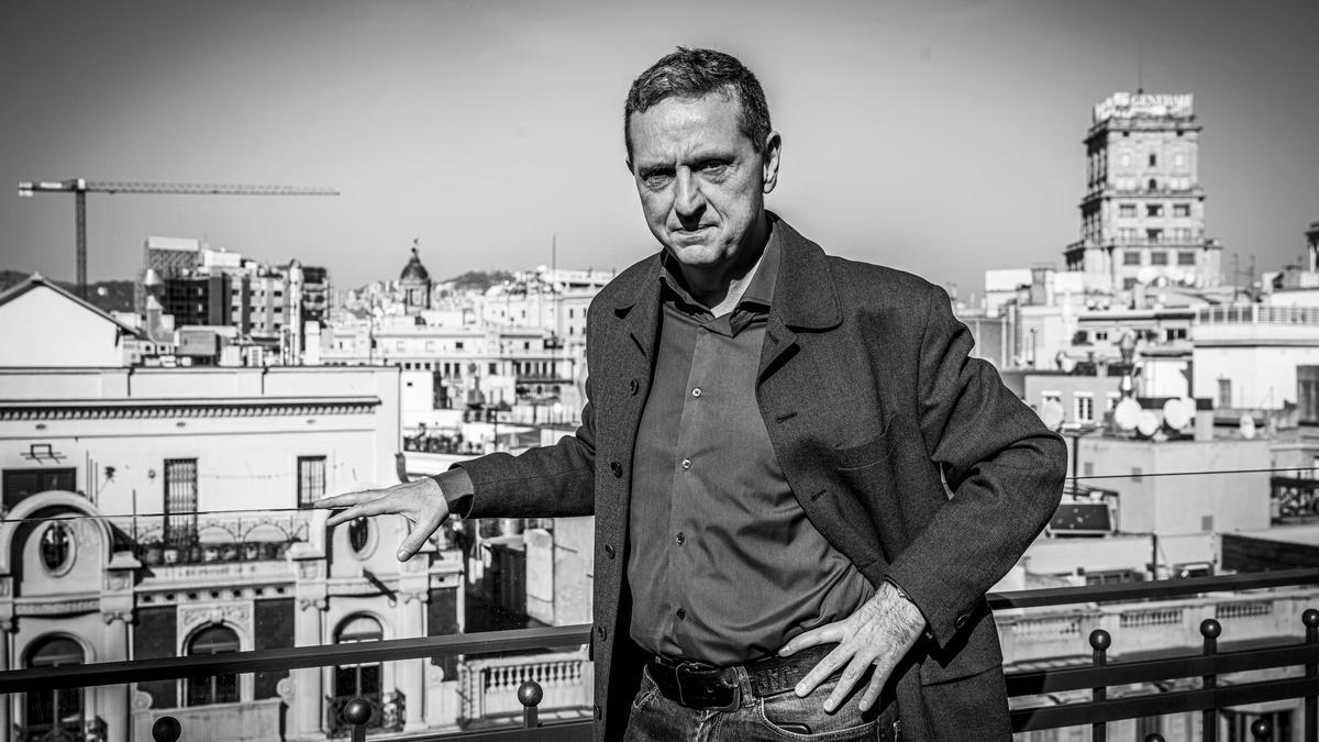 El periodista y escritor Roberto Sánchez, autor de 'El asesino del sello'.