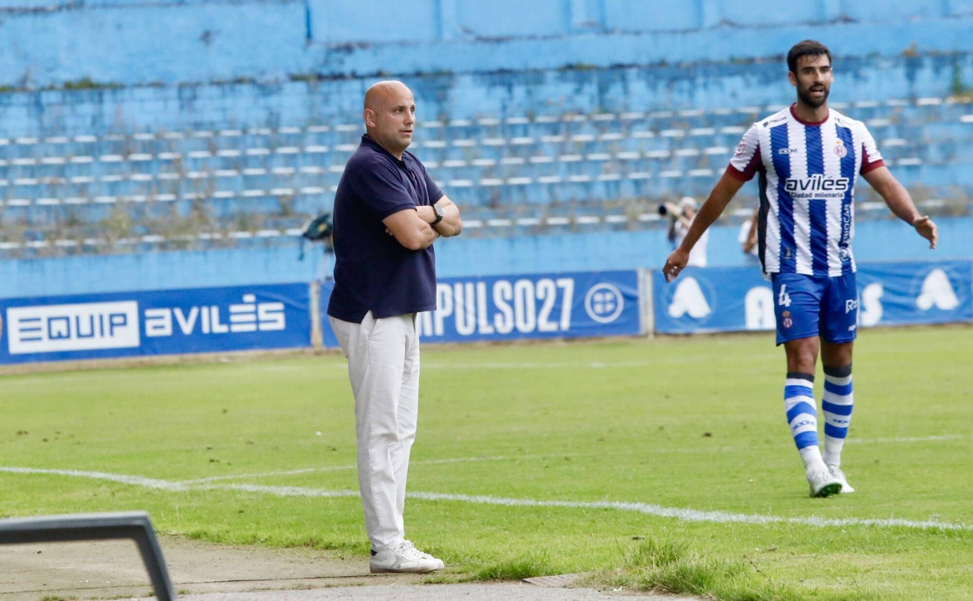 EN IMÁGENES: Partido amistoso entre Real Avilés y Real Sporting