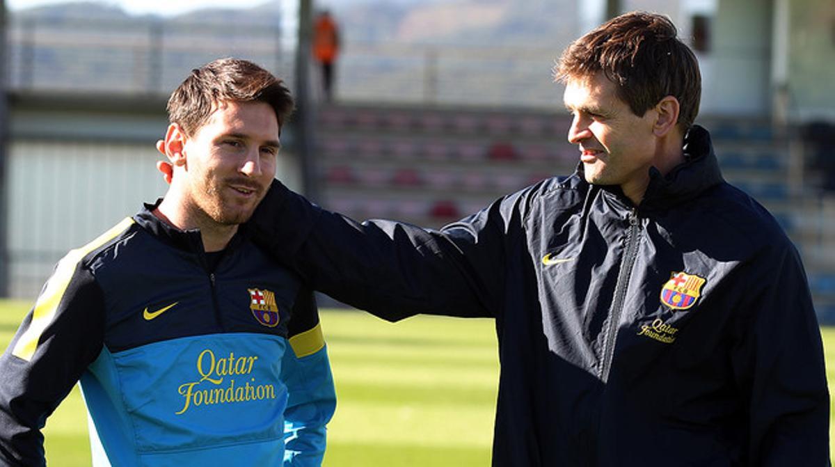 Leo Messi i Tito Vilanova, durant un entrenament a finals del 2012.