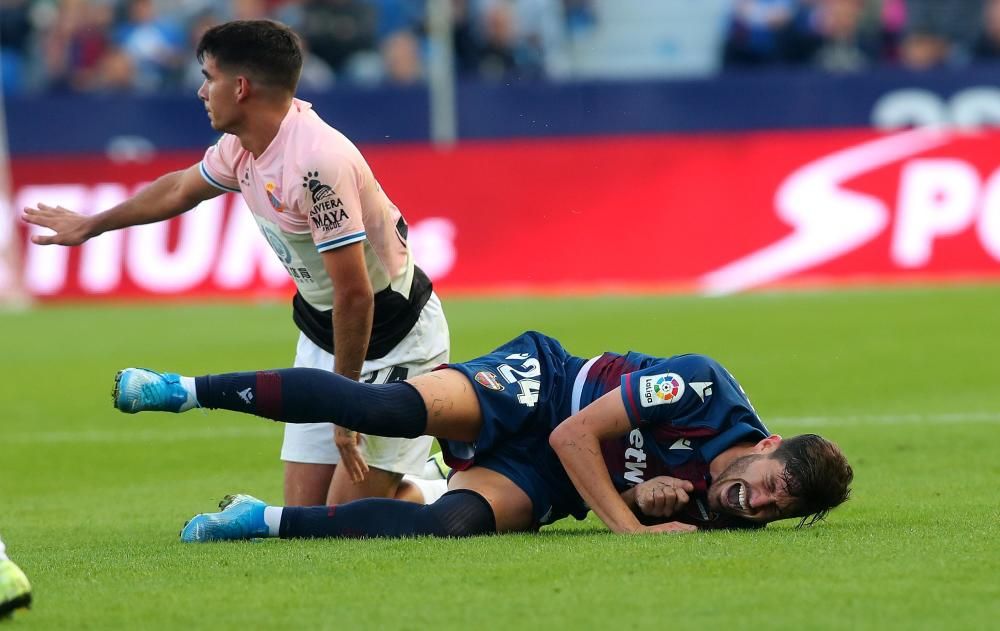 El Levante UD - RCD Espanyol, en imágenes