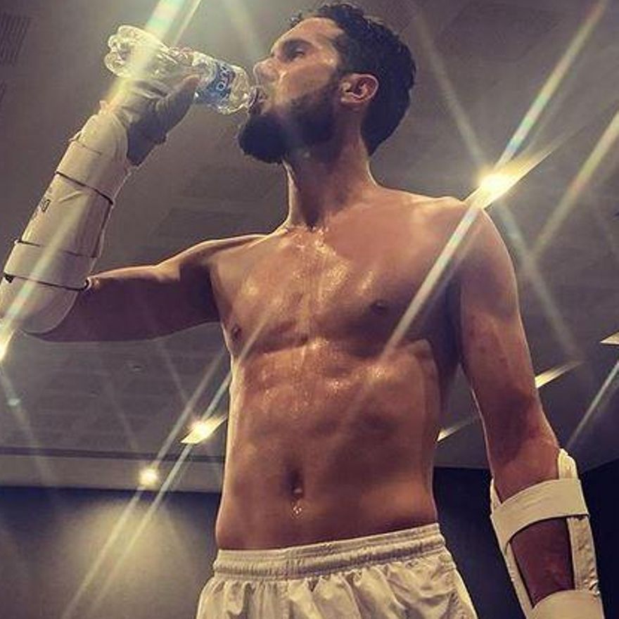 Raúl Martínez, de Elche, aspira a llegar lejos en taekwondo