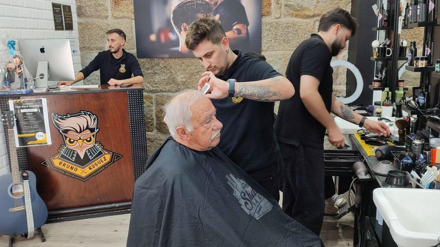 Los servicios reducen el paro femenino en Cangas e impulsan a toda la comarca de O Morrazo