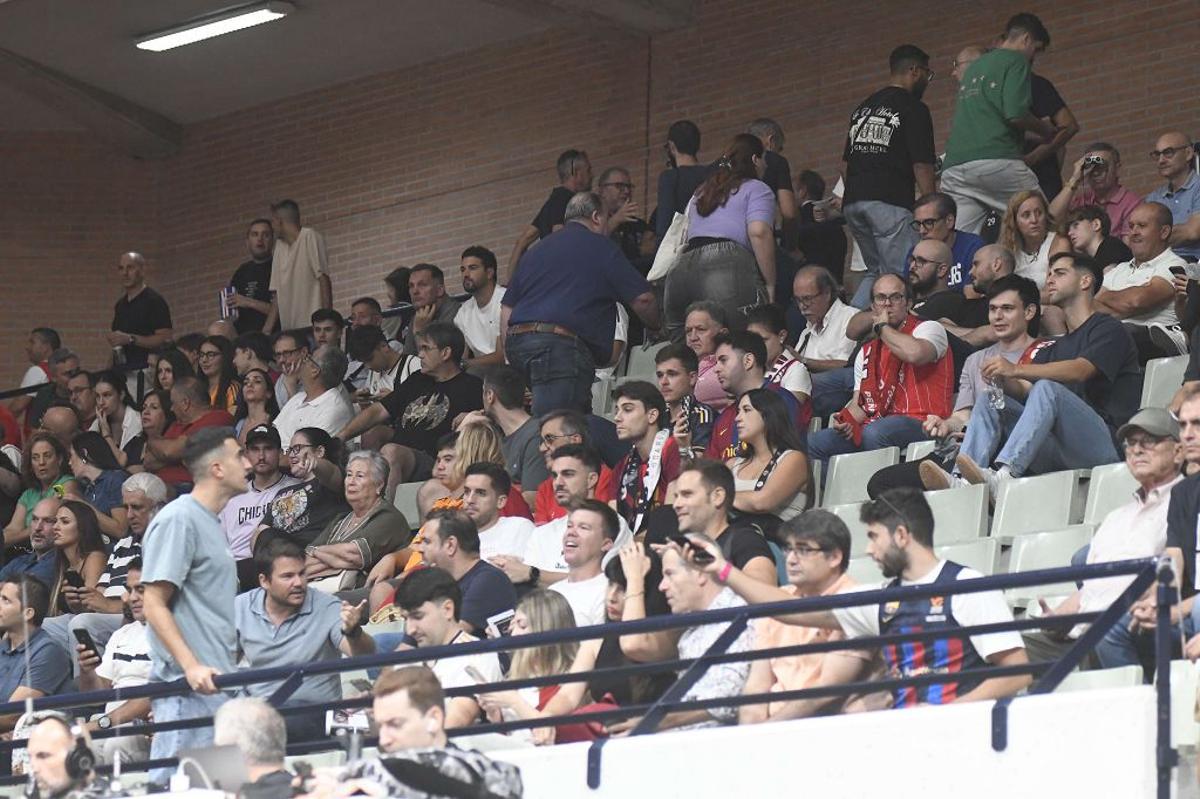 Todas las imágenes del Real Madrid - Barcelona en la Supercopa de Murcia