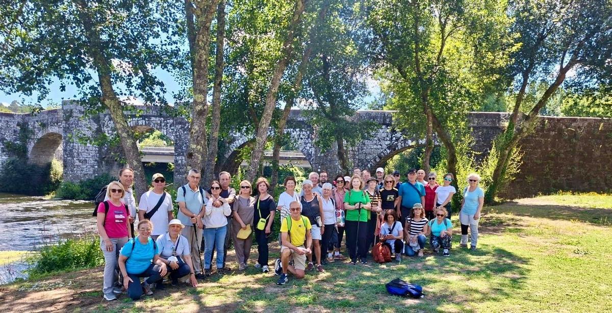 Cierre de temporada del grupo de senderismo de la Asociación de Antigos Alumnos e Amigos da USC.
