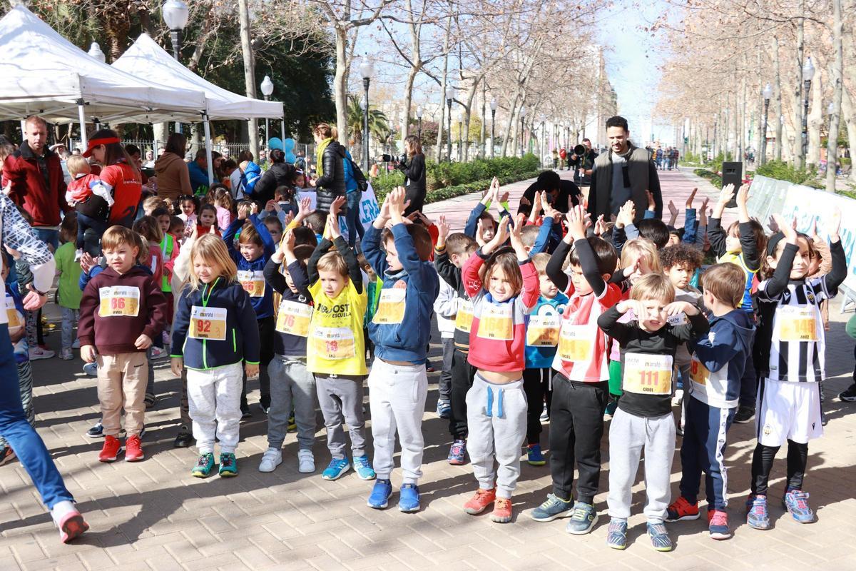 Los niños disfrutan al máximo en el Maratón Infantil Centro Comercial Salera.