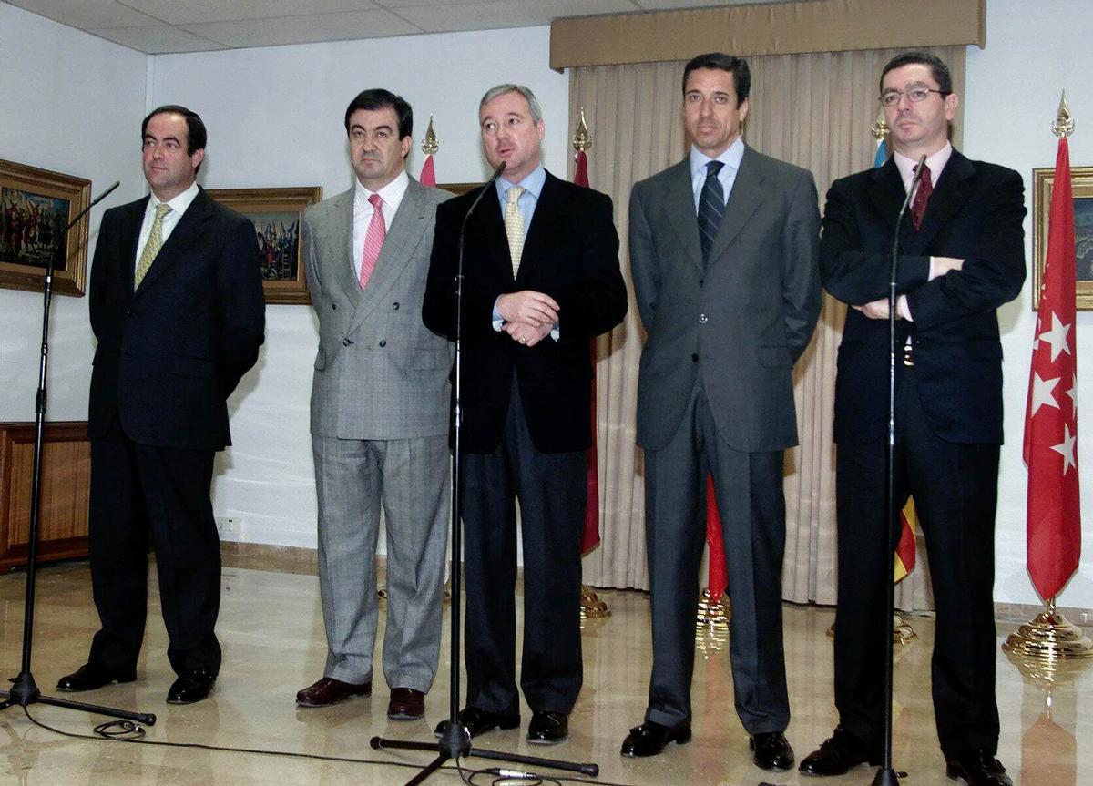Los integrantes del Pacto de Murcia en la rueda de prensa ofrecida en la capital murciana para explicar el acuerdo.