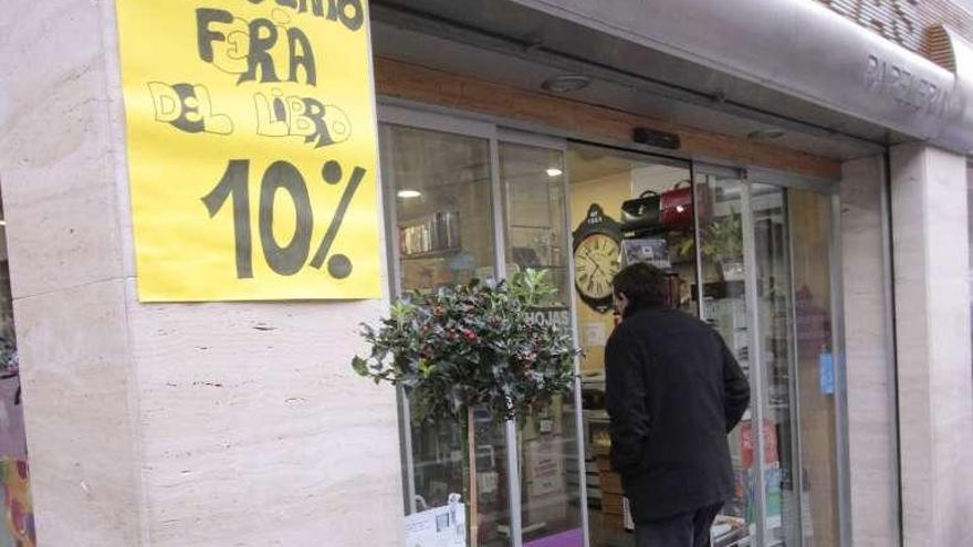 Cartel anunciador en una librería.