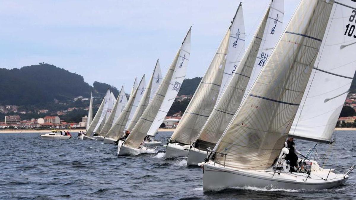 Imagen de los veleros de J80 durante la Copa Ibérica de hace un año en la Semana Abanca.
