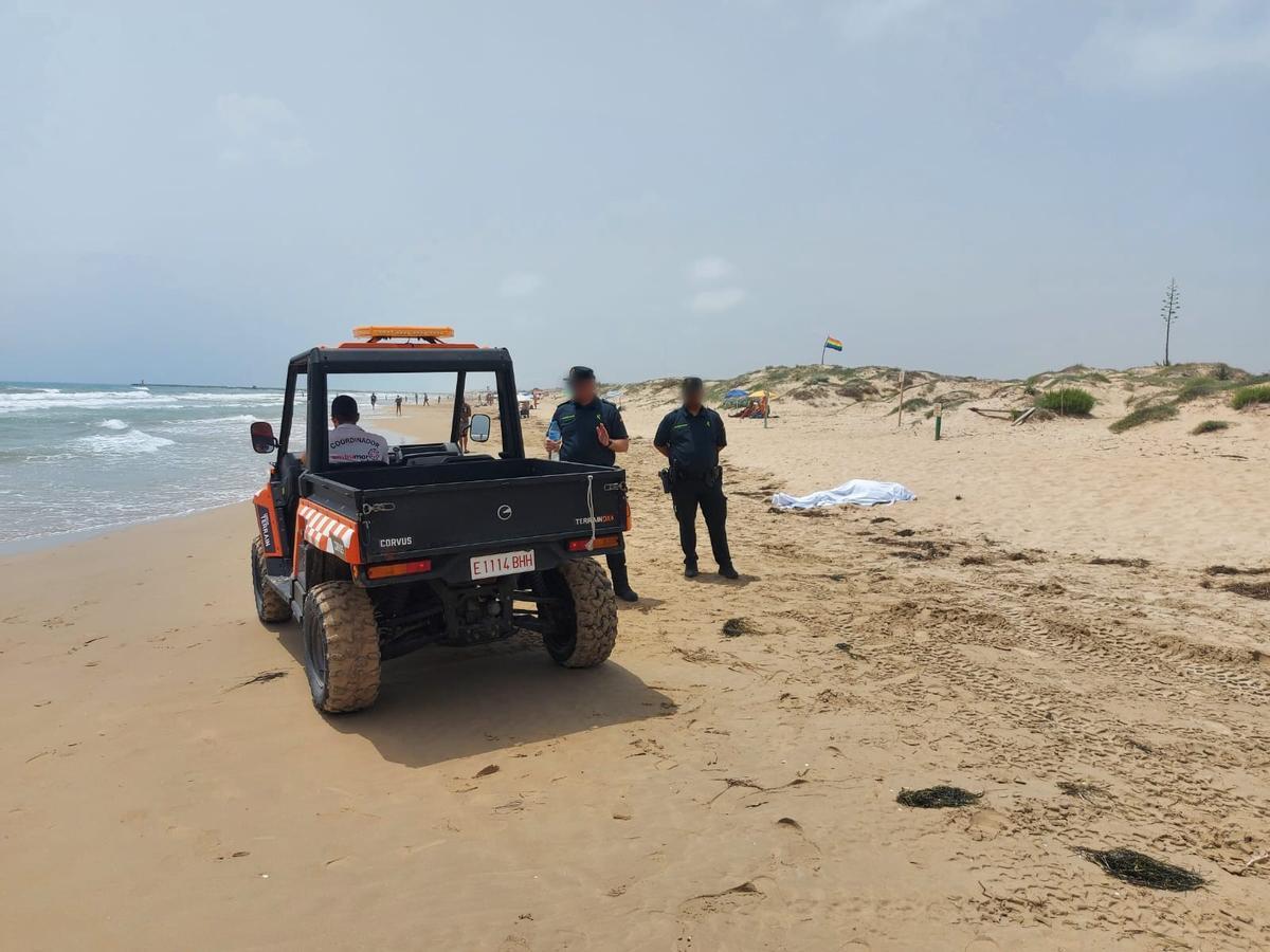 Guardia Civil y servicio de sorrismo de Elche -fuera de su término- han acudido a la zona