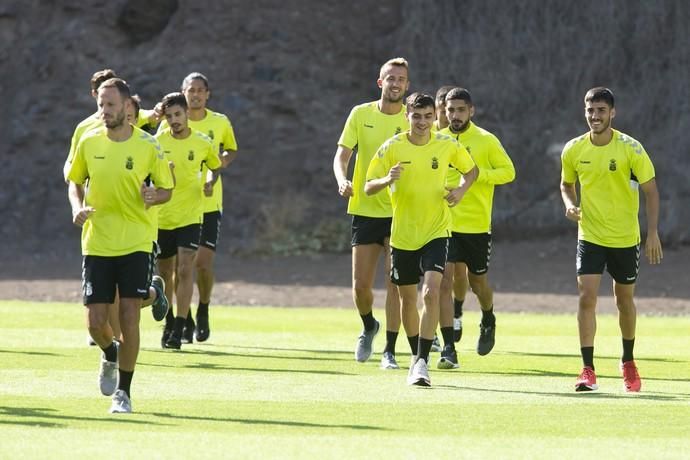 24.09.19. Las Palmas de Gran Canaria. Fútbol segunda división temporada 2019/20. Entrenamiento de la UD Las Palmas en la Ciudad Deportiva Barranco Seco. Foto Quique Curbelo  | 24/09/2019 | Fotógrafo: Quique Curbelo