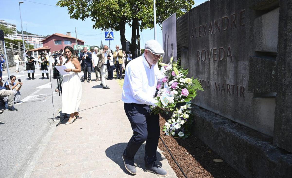 Acto do BNG na Praza de Curros Enríquez de Pontevedra. | R.V.