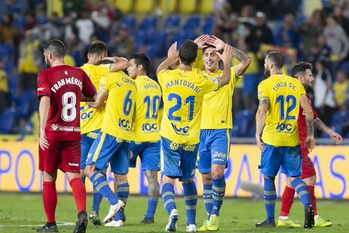 12.01.19. Las Palmas de Gran Canaria. Fútbol segunda división temporada 2018-19. UD Las Palmas-CA Osasuna. Estadio de Gran Canaria. Foto Quique Curbelo