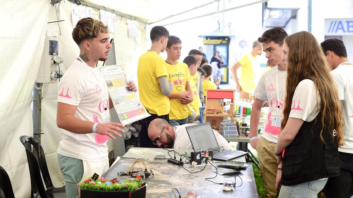 Un puesto de la feria Open Science en Cambre