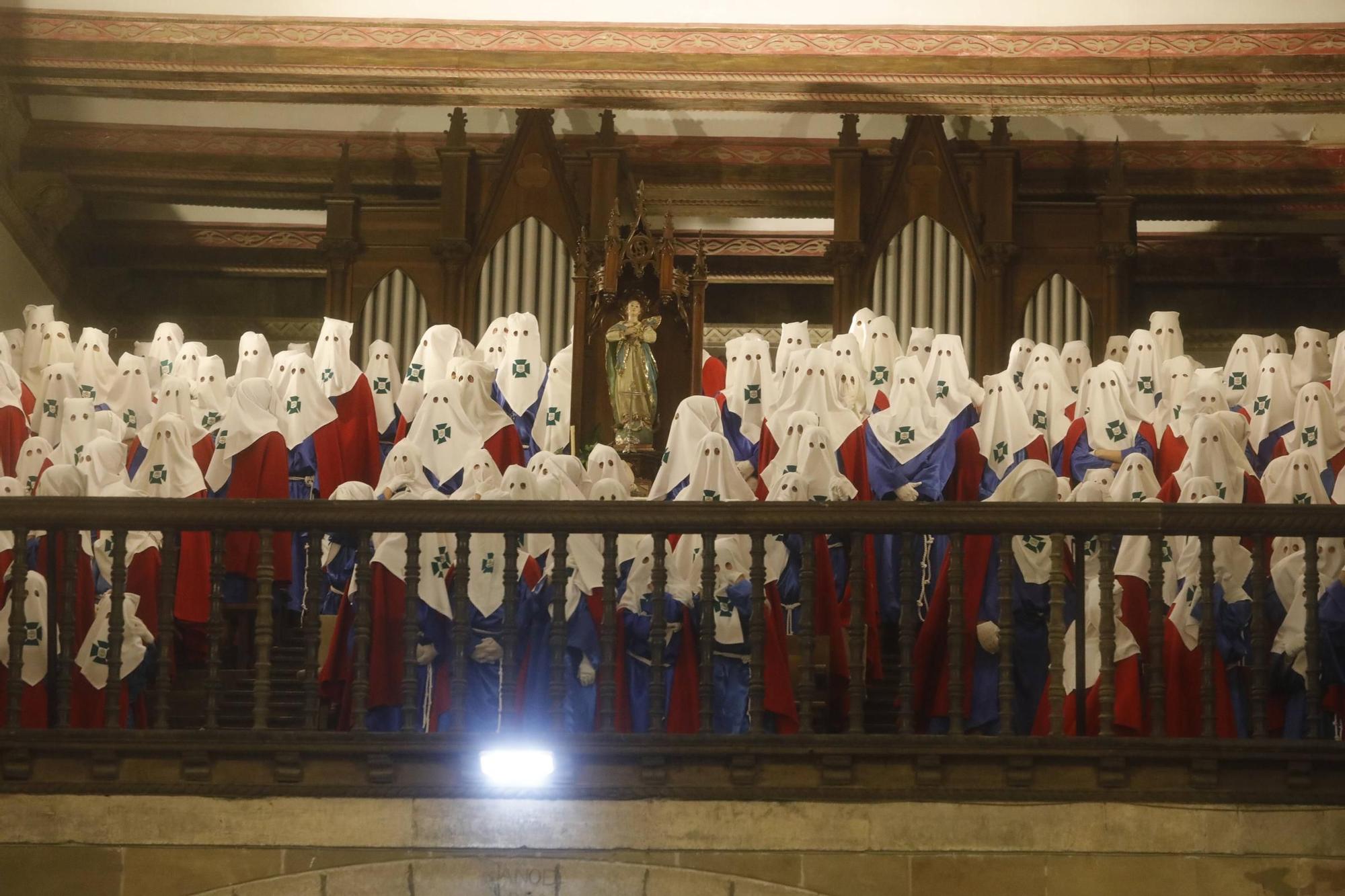 EN IMÁGENES: el álbum fotográfico de los mejores momentos de la Semana Santa de Avilés