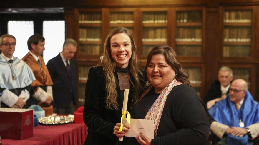 Raquel Santos-Juanes, una médica con galardón y con la vista ya puesta en el MIR