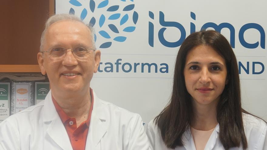 Antonio Fernández Nebro y Natalia Mena Vázquez, reumatólogos.