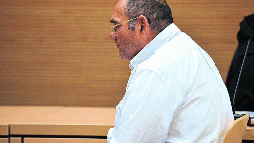 El acusado Juan Carlos Domínguez en el juicio celebrado en la Audiencia de Las Palmas por asesinar a su madre.