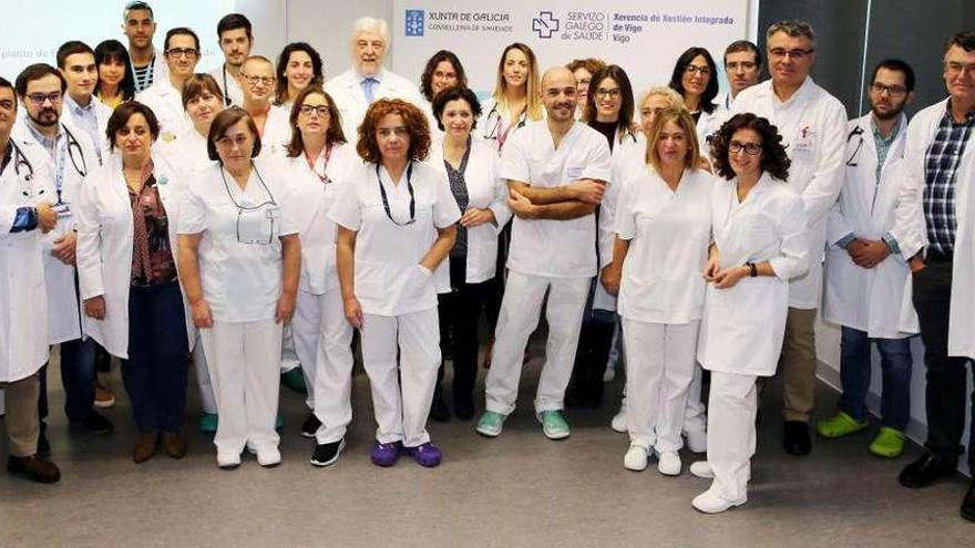 El equipo del Servicio de Cardiología que participó en el éxito de esta iniciativa pionera. // Marta G. Brea