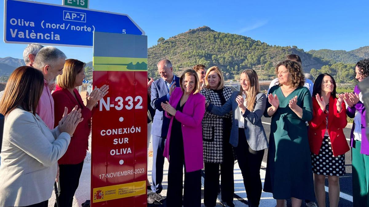 La inauguració de l'Accés Sud d'Oliva.