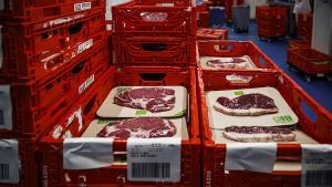 Carne ecológica en envases sostenibles