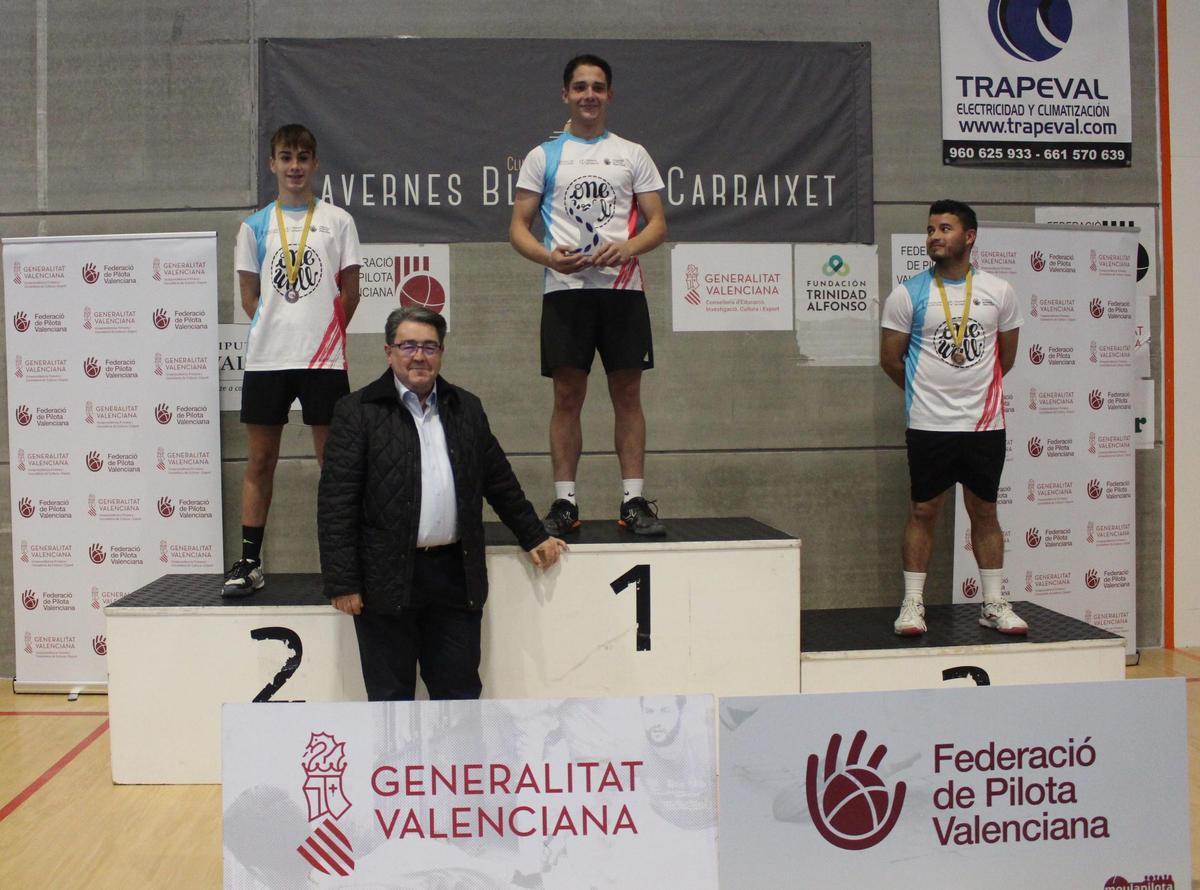 Podi Maculí A One Wall individual.