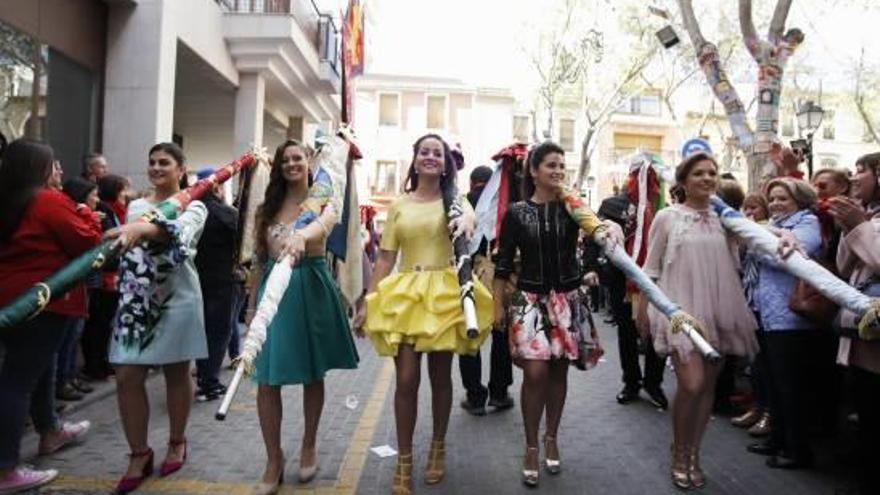 Petrer celebra el Día de las Banderas