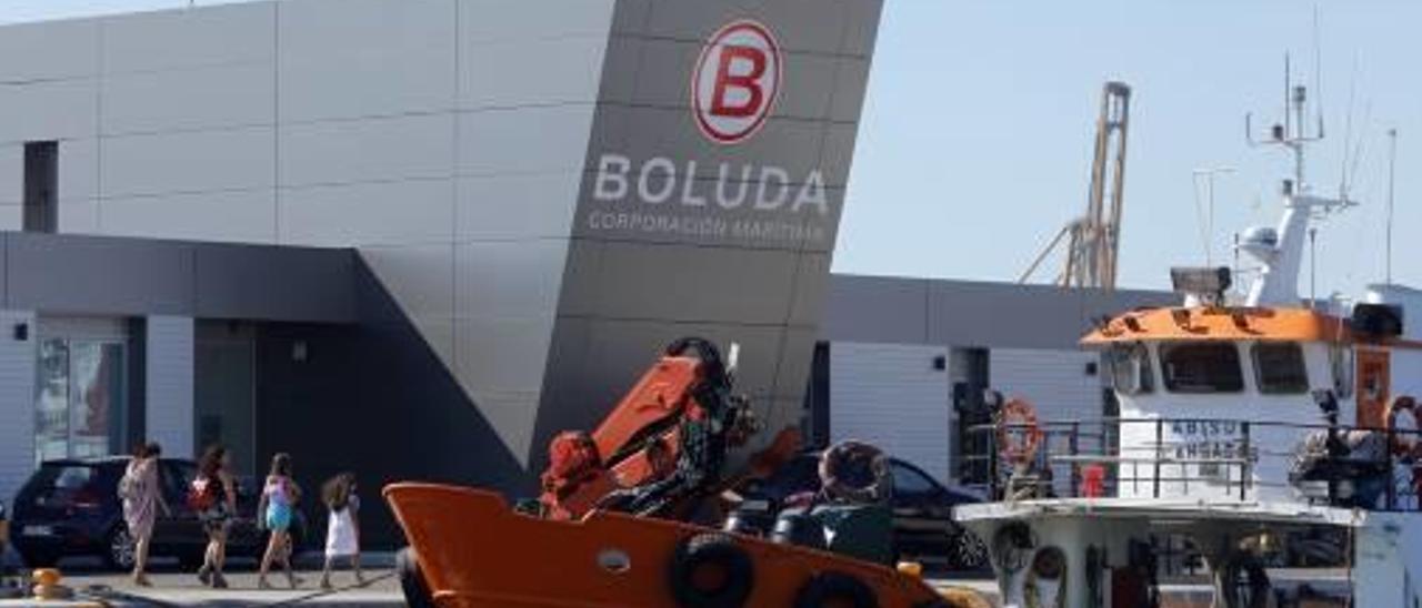Base de remolcadores del grupo Boluda en València.