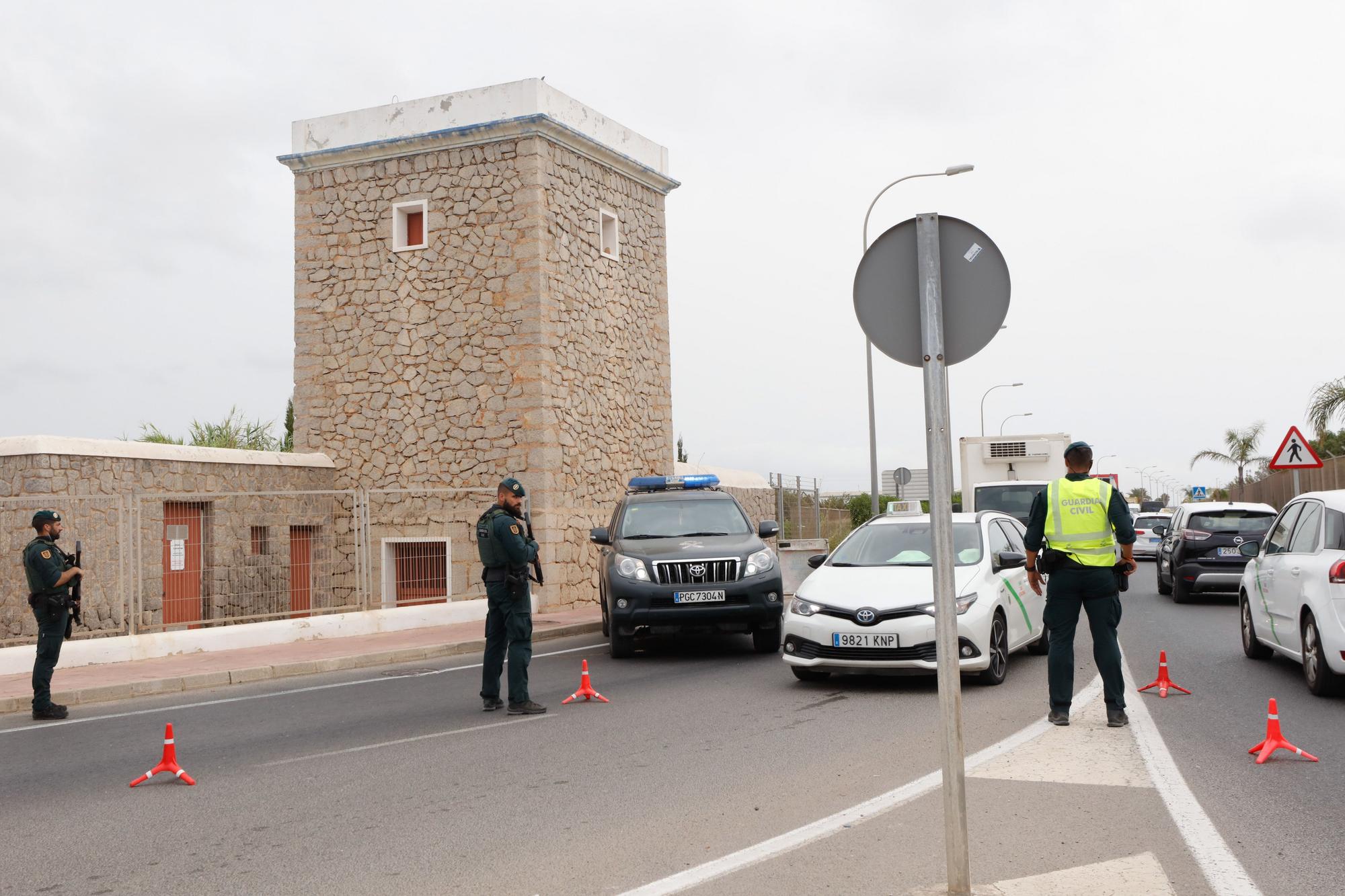 Vigilancia del grupo GAR de la Guardia Civil en Ibiza.