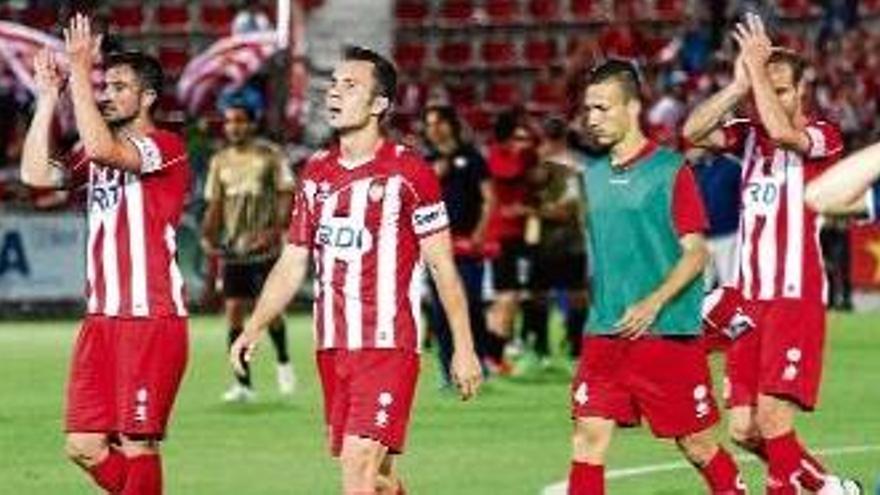Richy Álvarez, Eloi Amagat, Txiki i Ion Vélez abandonen Montilivi després de la derrota 0-1 contra l&#039;Almeria.