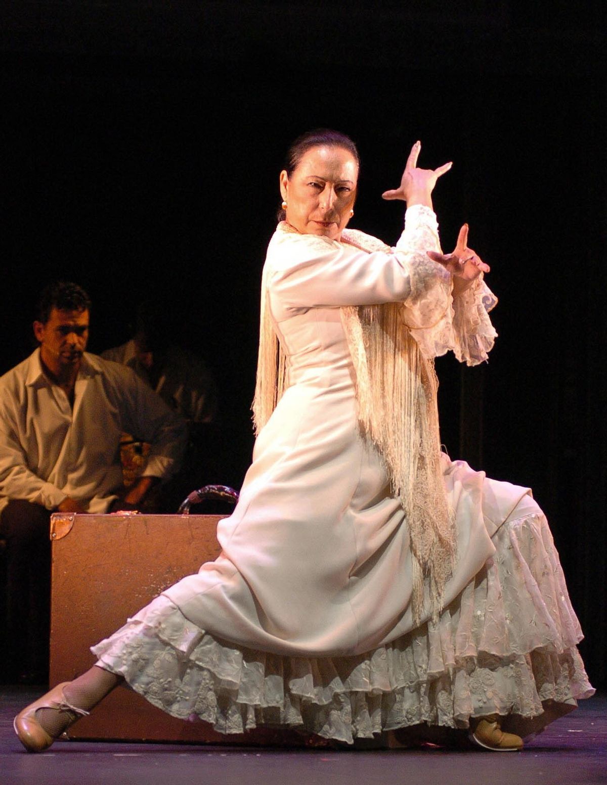 Cristina Hoyos en su espectáculo flamenco 'Viaje al Sur' con el Ballet Flamenco de Andalucia, en Madrid en 2005.