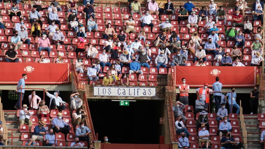 La feria taurina 2021 se inicia en Córdoba con un gran ambiente en Los Califas