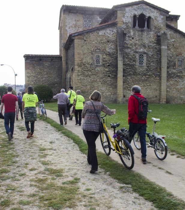 Marcha e inauguración de la exposición de Trazados