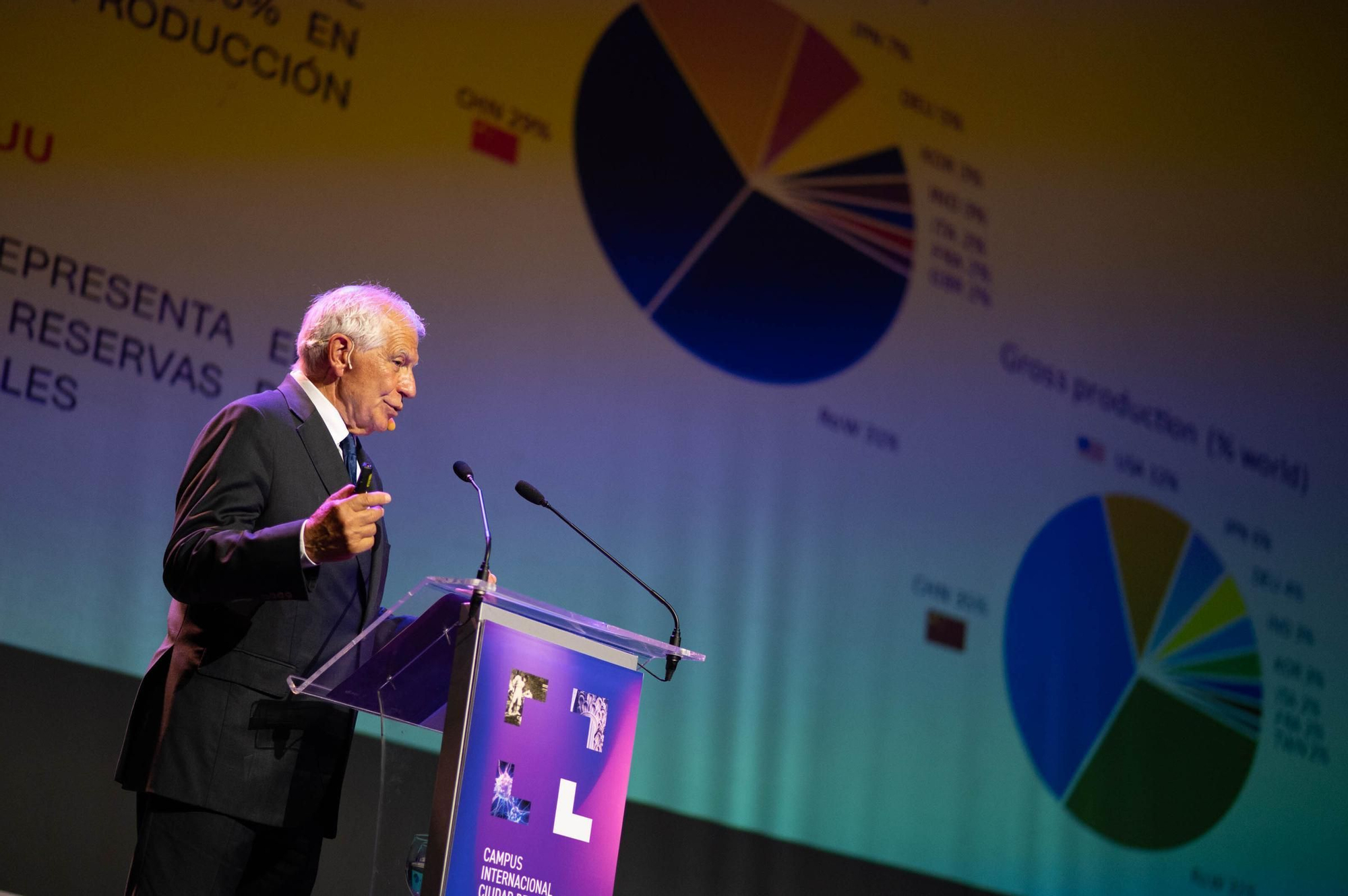 El político Josep Borrell inaugura el Campus Internacional Ciudad de La Laguna