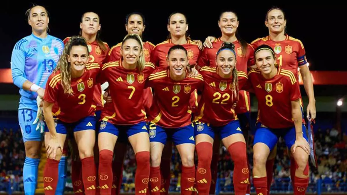 ?ltimas entradas para el Espa?a - Inglaterra que despierta pasiones en el RCDE Stadium