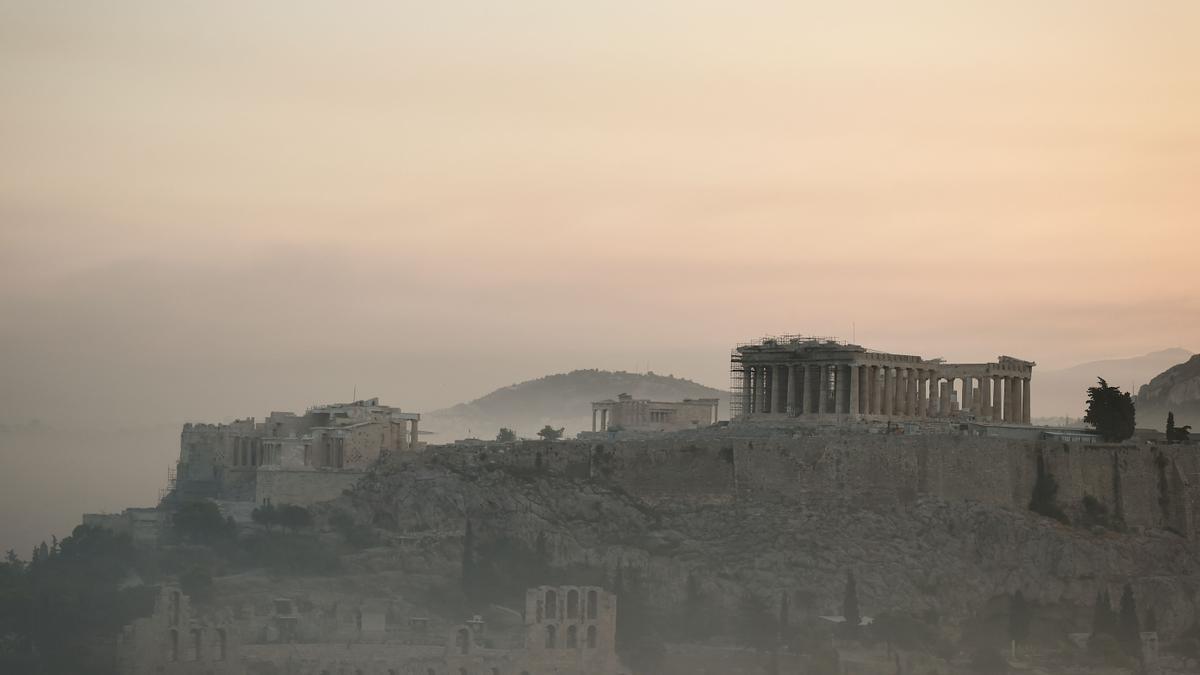 Fuego en Atenas