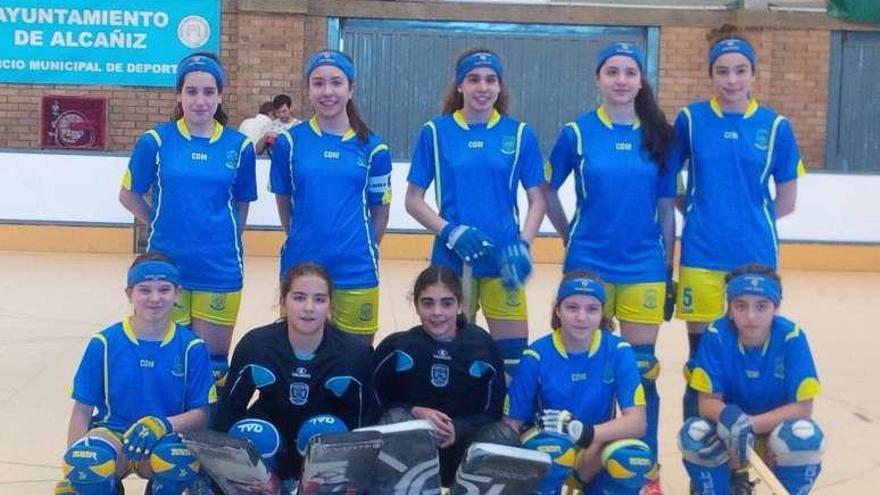 El equipo sub 16 femenino de Compañía de María.