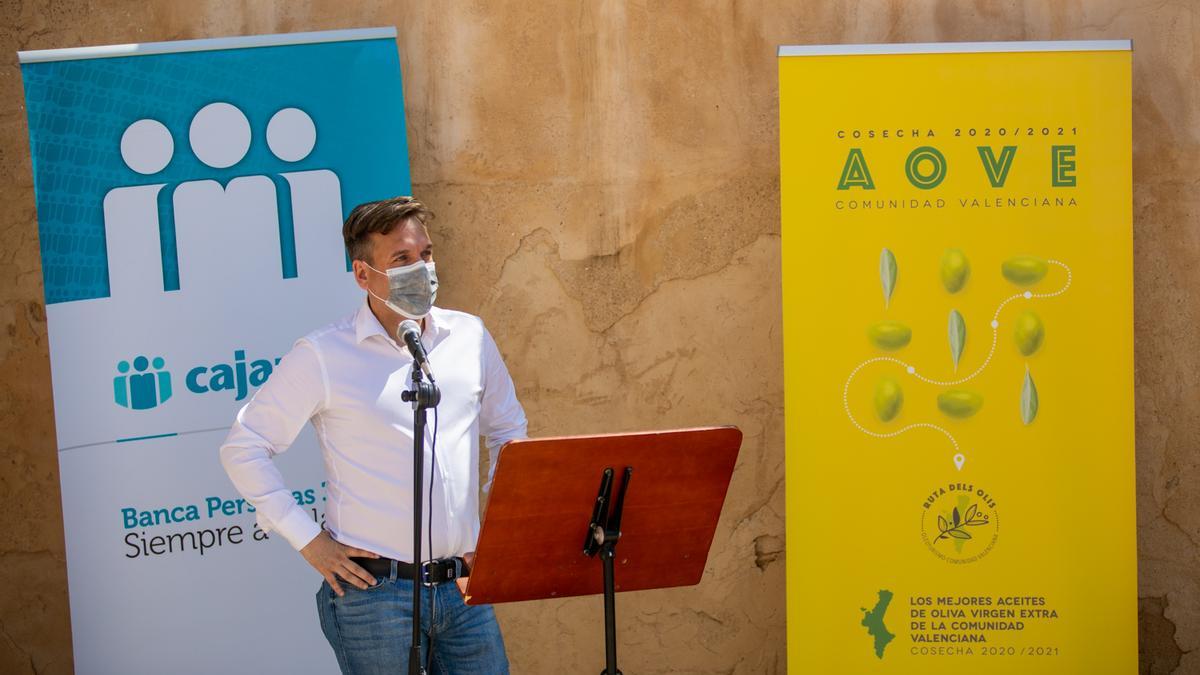 Francisco Albert Fabra, gerente de AOVE Yo Virgen Extra, en la presentación de la guía.