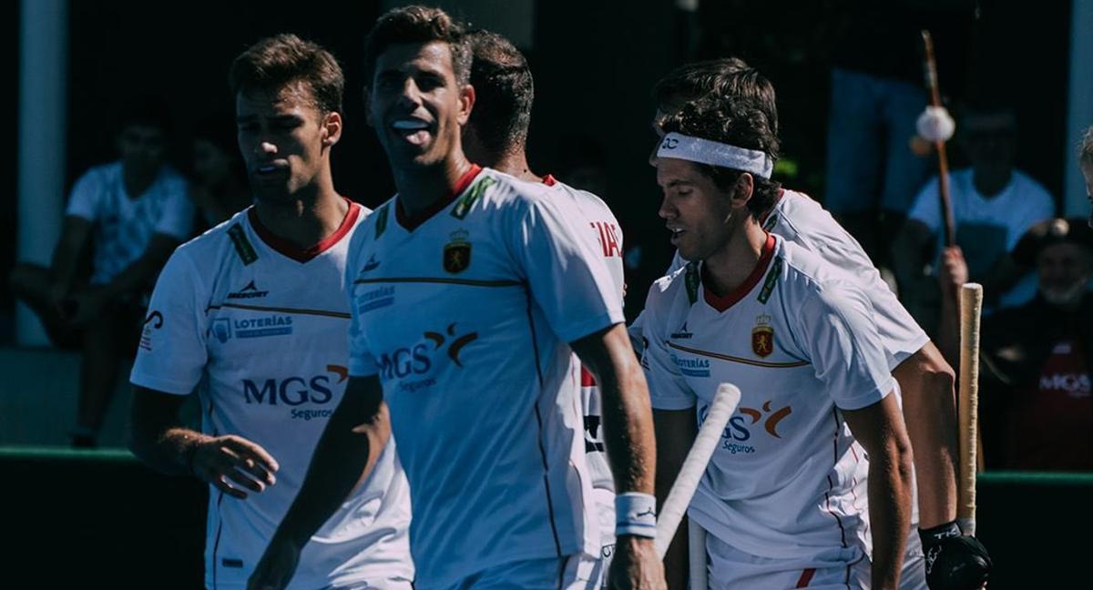 Los jugadores españoles en la celebración de un gol