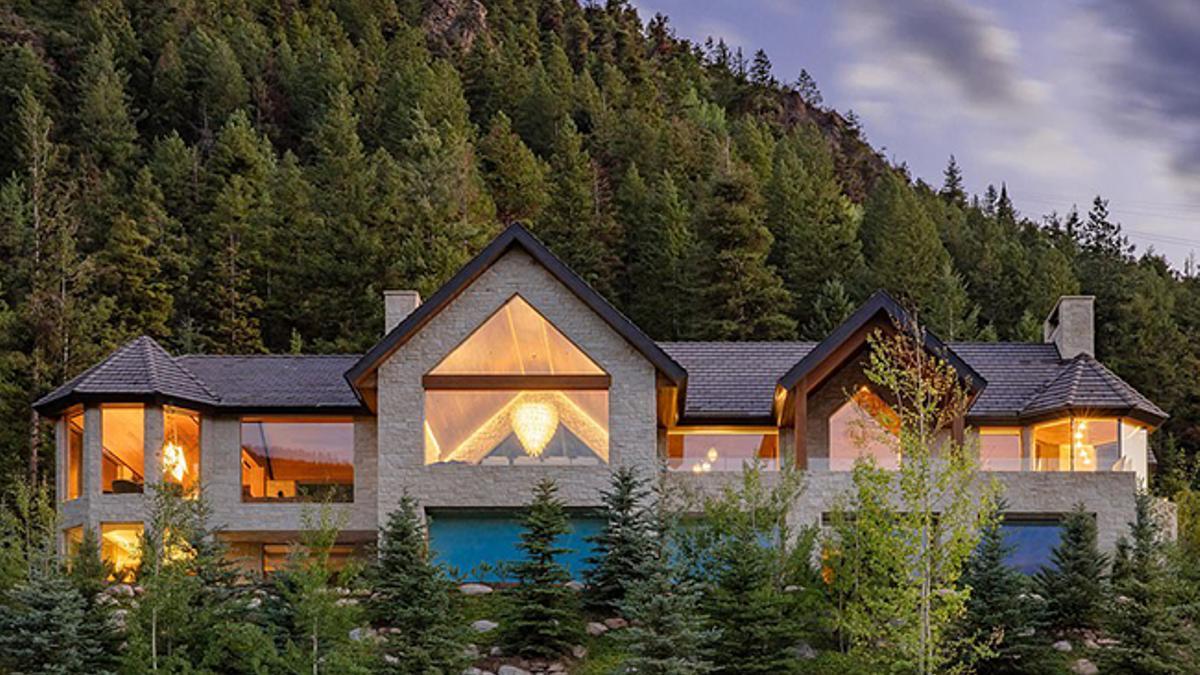 Bolera y piscina interior climatizada: la espectacular mansión de Kylie Jenner en Aspen