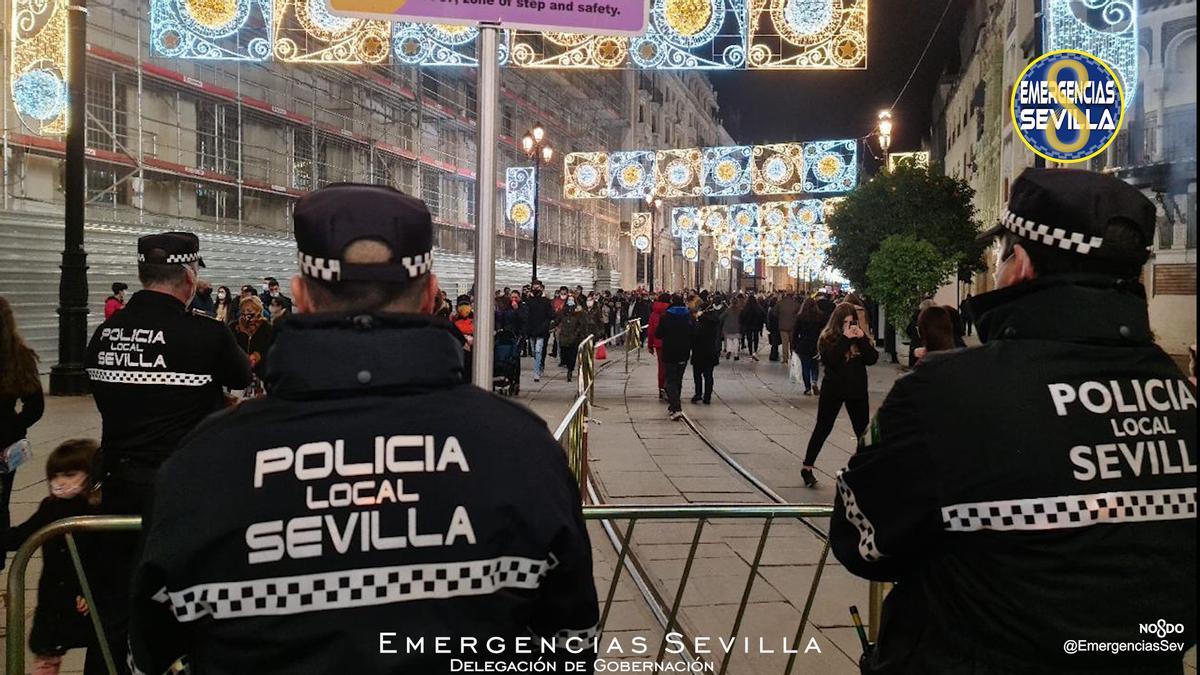 Durante el Plan de Navidad, la Policía Local podrá cobrar pluses de hasta 595 euros.