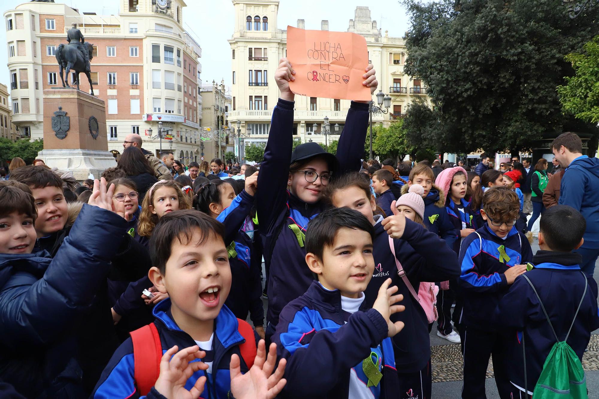 1.100 escolares marchan contra el cáncer