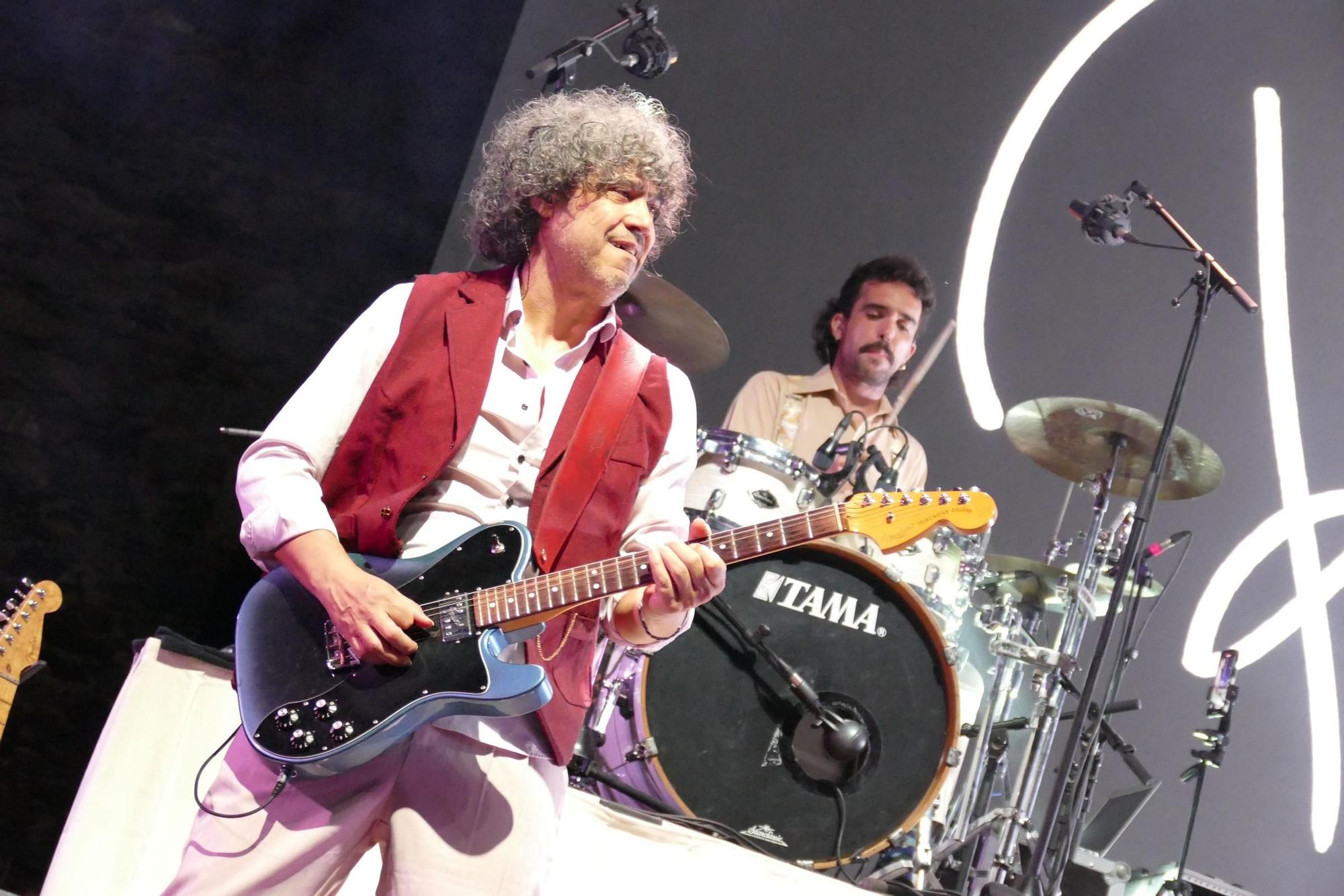 Roses es rendeix davant Rosario Flores a Sons del Món