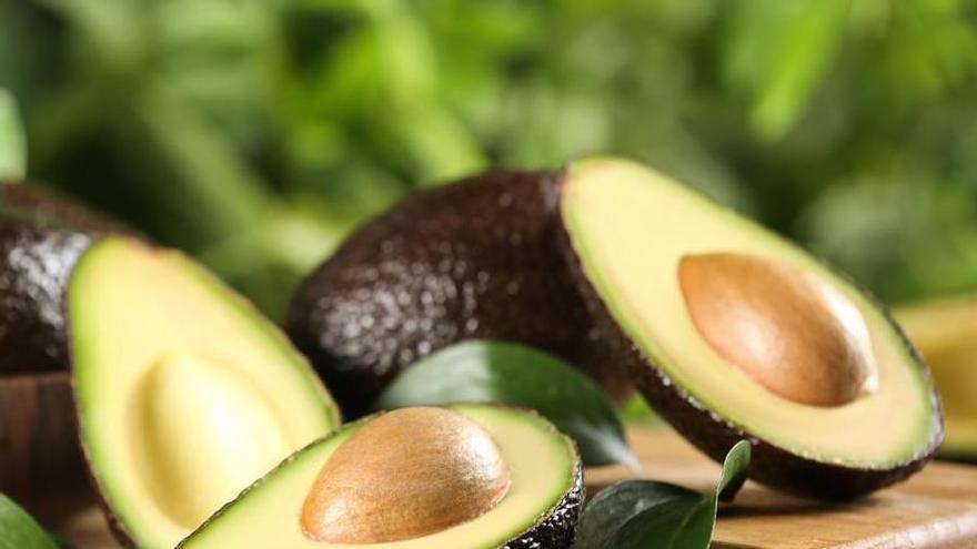 Nunca comas un aguacate si al abrirlo ves esto: tíralo rápidamente